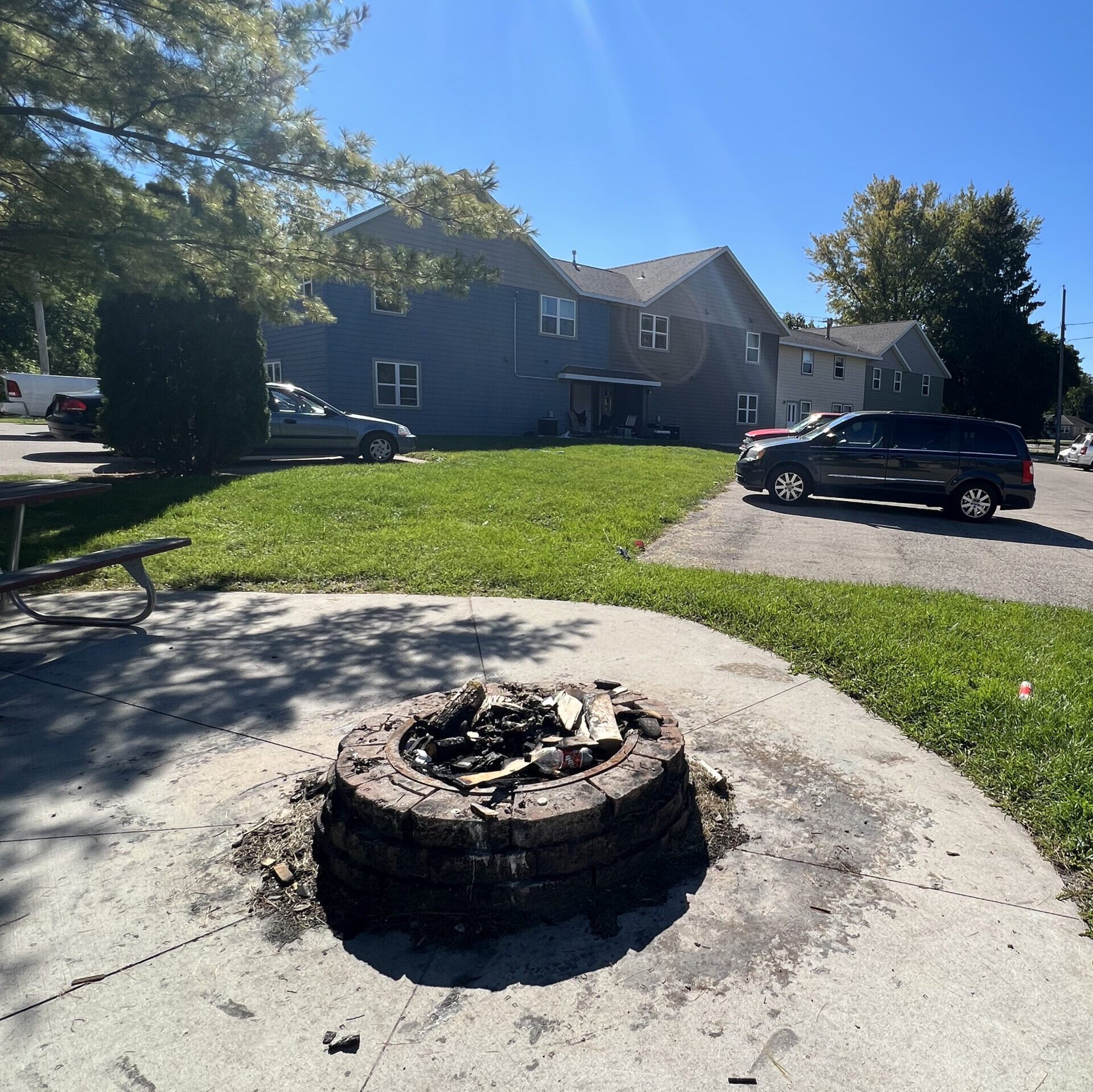 UWWhitewater Off Campus Housing Stonegate Management Whitewater, WI